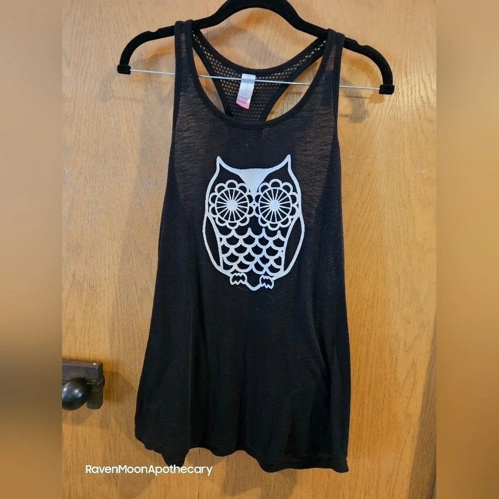 3/15$ No Boundaries Owl Tank Top Racer Back